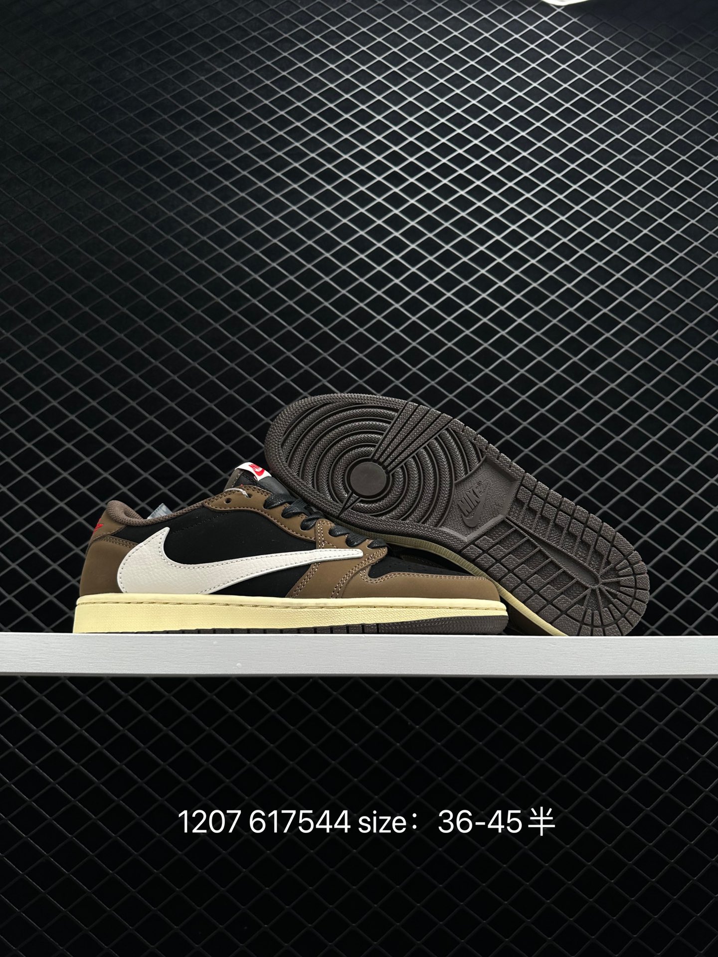 Travis Scott x Fragment x Air Jordan 1 Low“Military Blue”